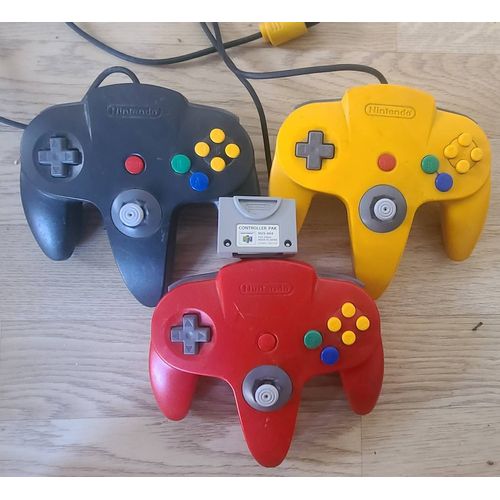 Lot De Manettes Nintendo64 N64 + Carte Mémoire