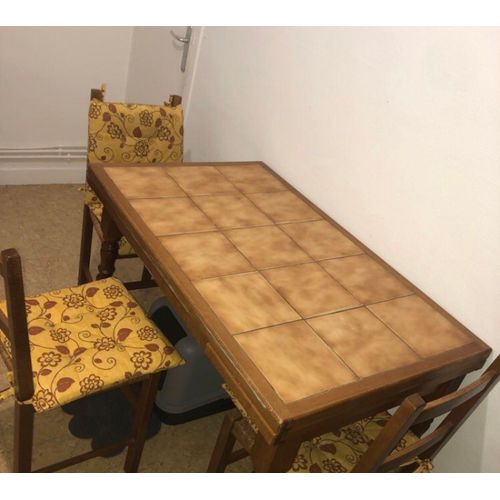 Table De Cuisine+4 Chaises 