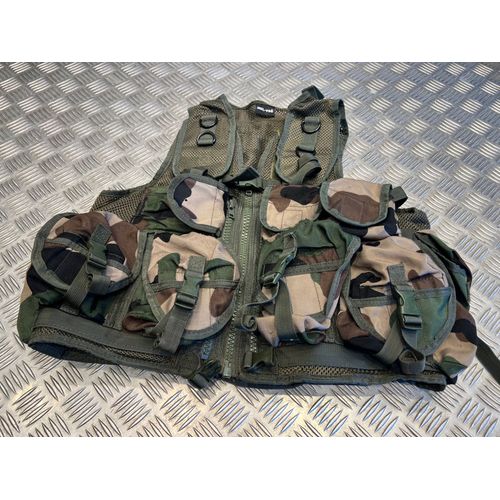 Gilet Tactique 9 Poches Tactical Vest Mil-Tec Camo Paintball Aisoft