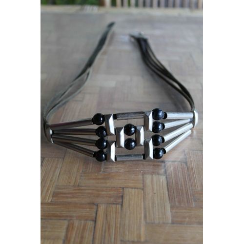 Sympa Ceinture En Cuir Noir Avec Joli Décos Centrales En Métal Et Perles.Long:94cm.Envoi Uniquement Par Mondial Relay,Frais D'envoi Moins Chers.