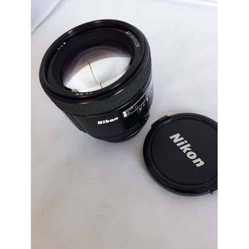 OBJECTIF NIKON AF 85 mm 1.8 NIKKOR