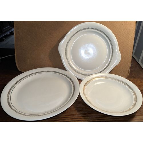 Lot De 3 Plats En Porcelaine Pillivuyt - Eva