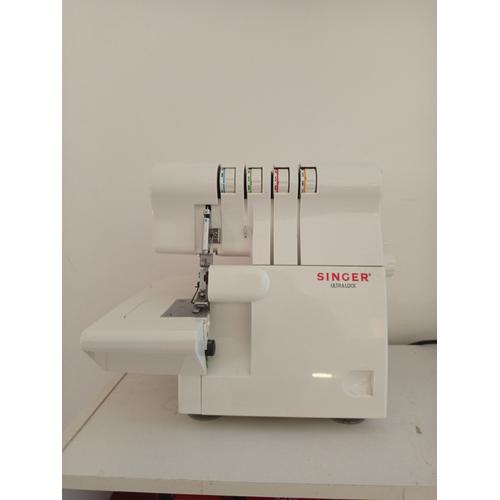 Surjeteuse Singer Ultralock 14SH644