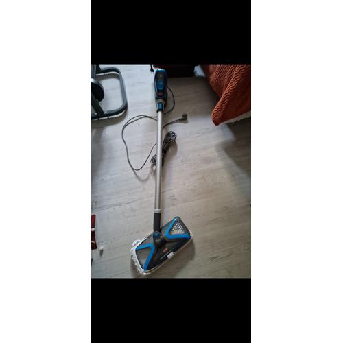 Aspirateur vapeur