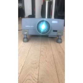 PROJECTEUR NEC MULTISYNC MT 600