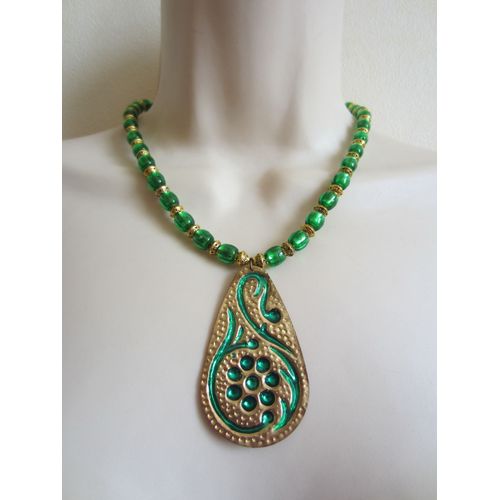 Collier Vert Et Doré