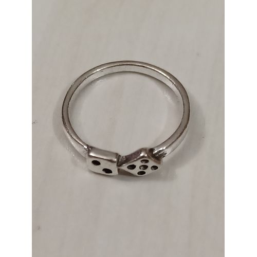 Bague Métal Argenté,Dés ,Taille 17.52