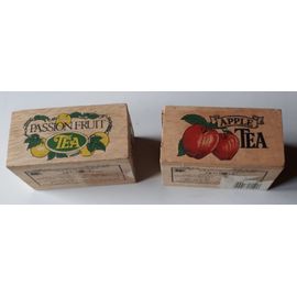 Deux Vieilles Boites En Bois Ayant Contenu Du Thé De Ceylan-Couvercle Coulissant-10x6x5cm-1 Décorée De Fruits De La Passion (Passion Fruit Tea) Et L'autre Décorée De Pommes (Apple Tea)-Vendues Vides