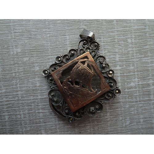Pendentif Bicolore (Argent+Cuivre) - Motif ''bateau" - Bijou Vintage