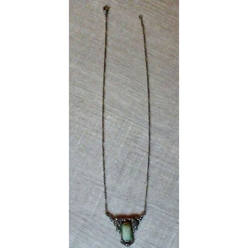 Pendentif Ancien Avec Une Turquoise