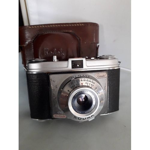 KODAK RETINETTE F objectif angénieux 45mm 3.5 et sac