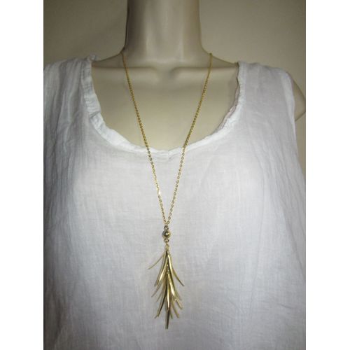 Sautoir Doré Avec Pendentif