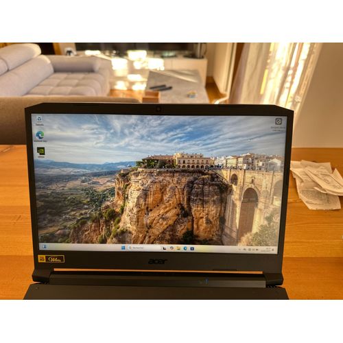 Acer Nitro 5 AN515-57-58RF - 15" Intel Core i5 - Ram 8 Go - DD 450 Go