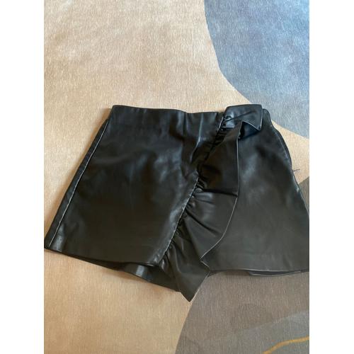 Jupe short cuir discount zara