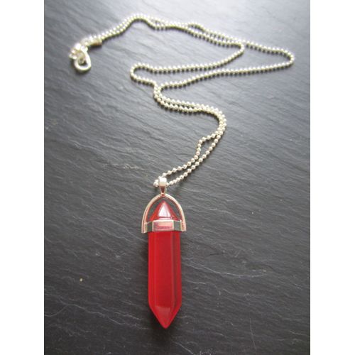 Collier Avec Pendentif En Agate Rouge