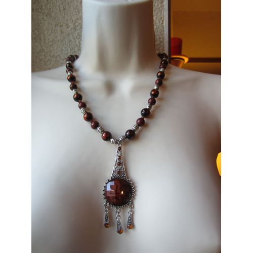 Collier Sautoir Marron Et Argenté Avec Pendentif