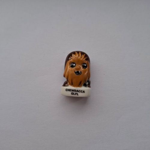 Fève Porcelaine Brillante Socle Blanc Star Wars 2025 Chewbacca Lfl
