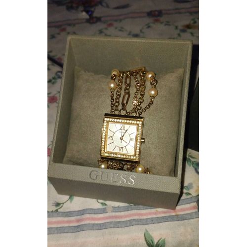 Montre Brasselet Perle Guess
