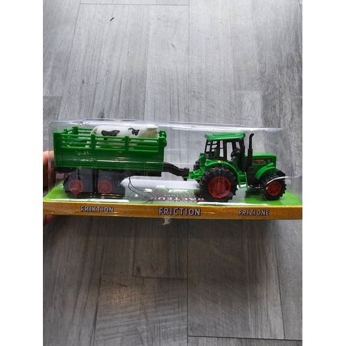 Tracteur Vert À Friction + Remorque Avec Vache À L'intérieur