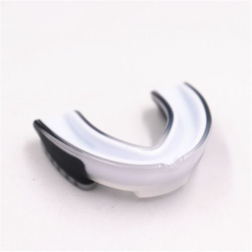 Coupe-Dents De Boxe 010 Protection Dentaire Pour Adultes Couleur Blanche Et Noire Avec Boîte Transparente Pour Sports De Combat Et Basket-Ball 