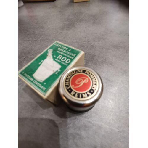 Ancien Bouchon Automatique " Pommery "