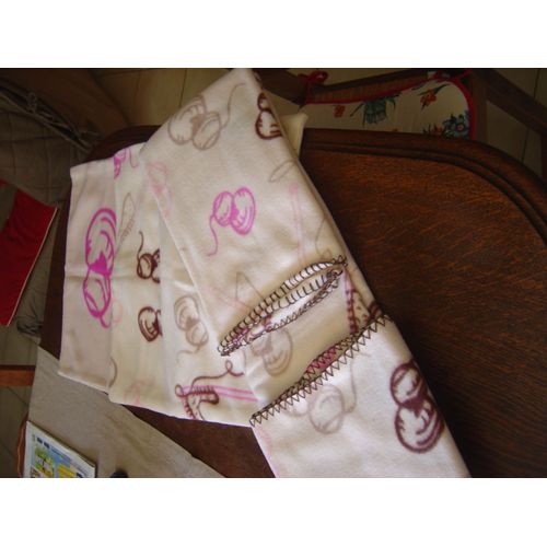 Plaid Et Housses De Coussin Bergère De France