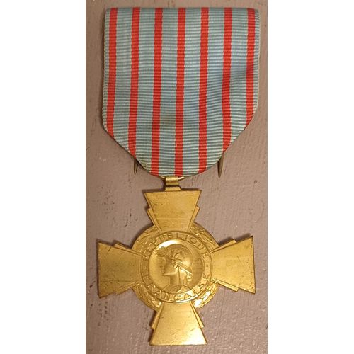 Médaille Croix Du Combattant