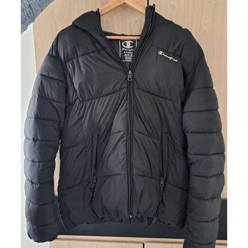 Manteau Champion En Bon État !