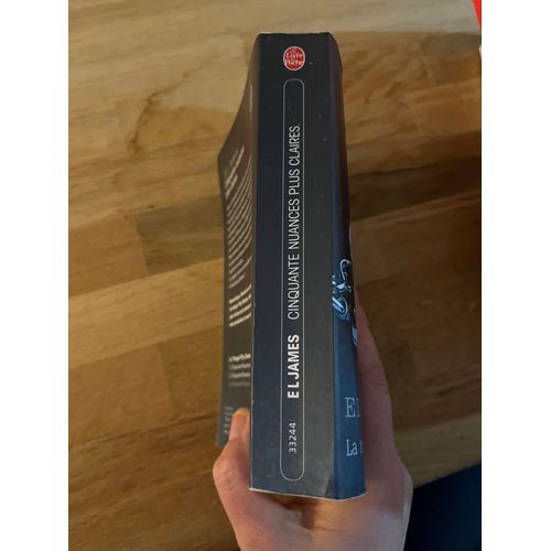 Vend Livre Cinquante Nuances Plus Claires El James
