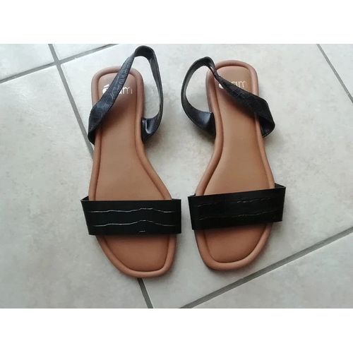 Sandales Eram Taille Env 37 ( Petit 38 ) Etat Neuves