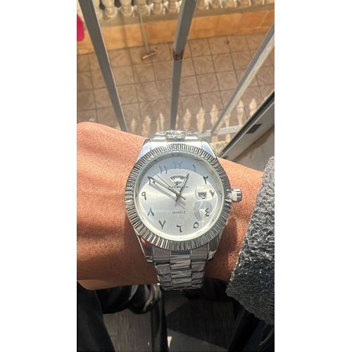 Une Montre Arabic Dial