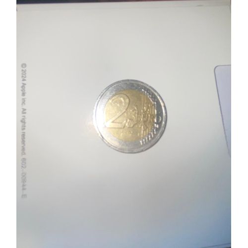 Une Pièce De 2 Euros Rare Du Luxembourg De 2004. État Satisfaisant Mise En Vente Pour Des Collectionneurs. Valeur Estimée À 3200 Euros.