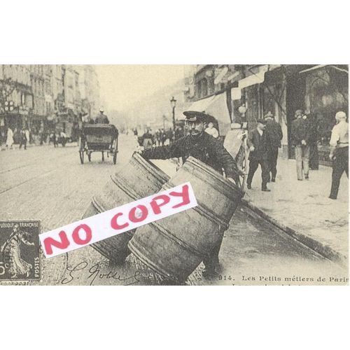 Rouleur De Tonneaux / Paris / Métiers / Carte Postale Ancienne ( Reproduction)