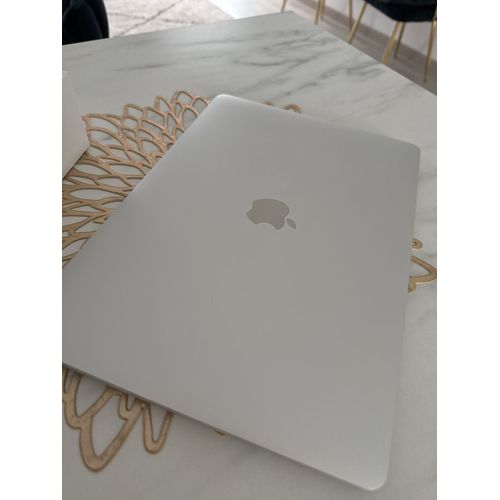 Apple MacBook Air 13" M1 - Ram 8 Go - DD 256 Go