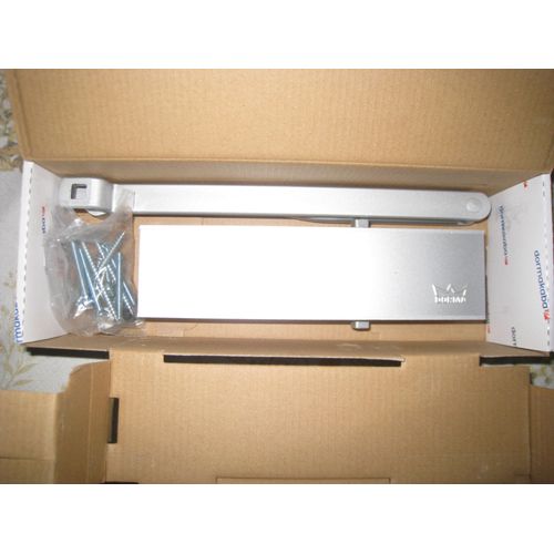 Ferme porte Dorma TS Profil Argent force variable de 2 à 4