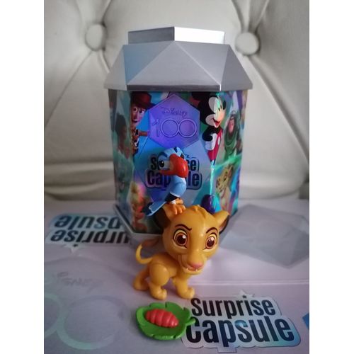 Figurine Simba Avec Zazu - Le Roi Lion (The Lion King) - Capsule Surprise N°07 - Disney 100 Ans - Série 1 - Yume Toys