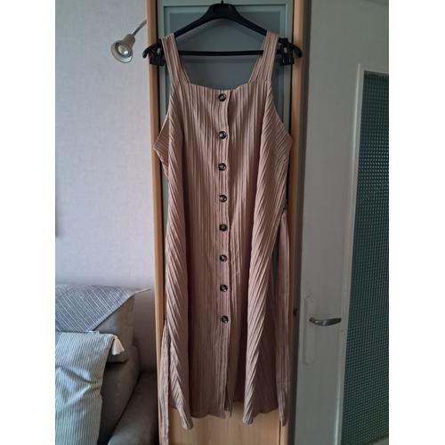 Robe Neuve Taille 50-52 Beige, Ceinture