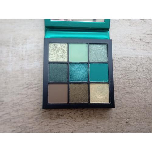 Palette De Maquillate "Huda Beauty" Emerald Vert