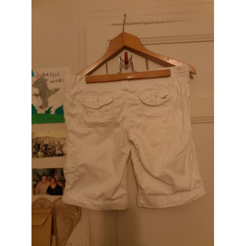Short Bermuda Blanc 40 L Hollister.