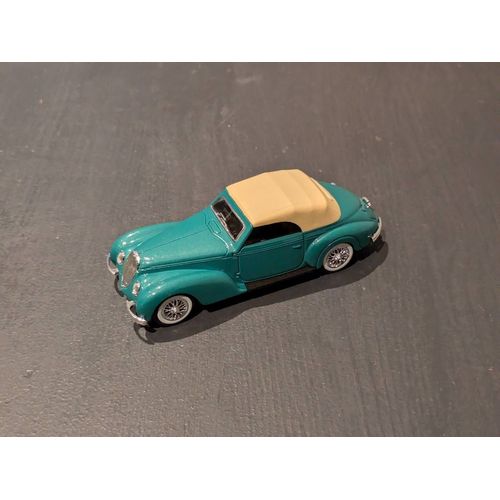 Alfa Romeo 2500 Sport 1/43°-Solido