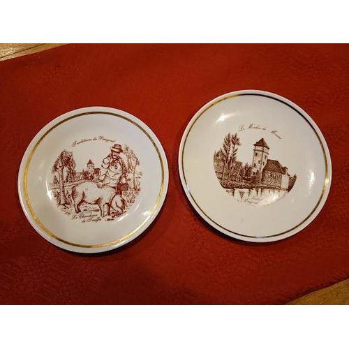 2 Assiettes Numerotees Et Signees Valauris