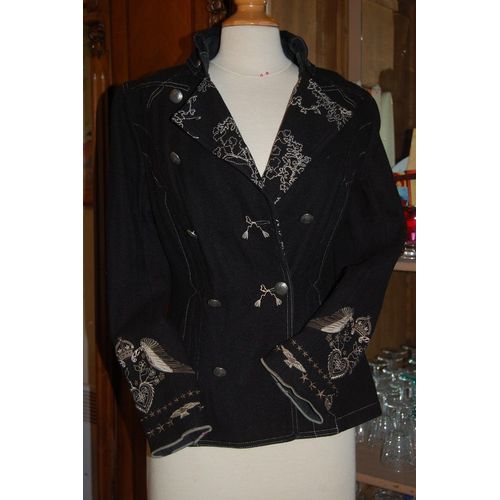 Superbe Veste Indies Brodée Noire T.1