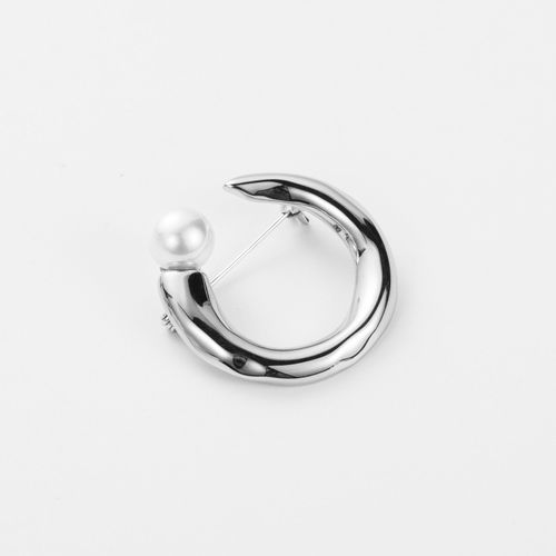 Broche Cercle Ouvert Avec Perle Blanche