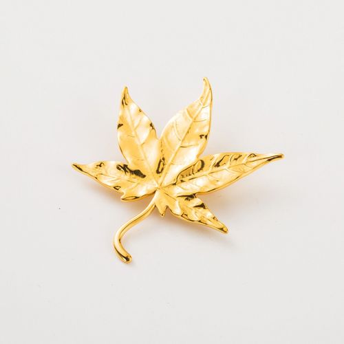 Broche Feuille D'érable Relief