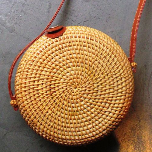 Petit Sac À Main À Bandouliere En Osier Tressé Forme Ronde Femme Pin Up