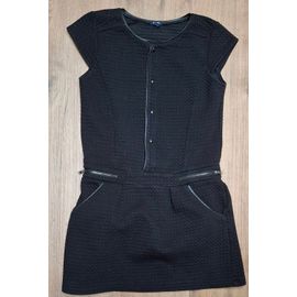Robe Noire 10 Ans