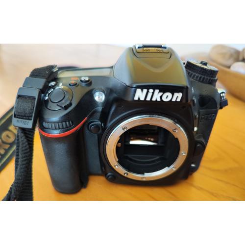 Boitier Nikon D7100 24.1 mpix + Objectif zoom DX VR 18/140mm