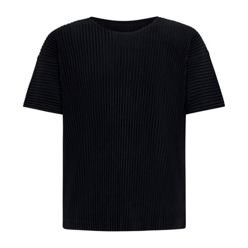 Issey Miyake - Tops > T-Shirts - Black