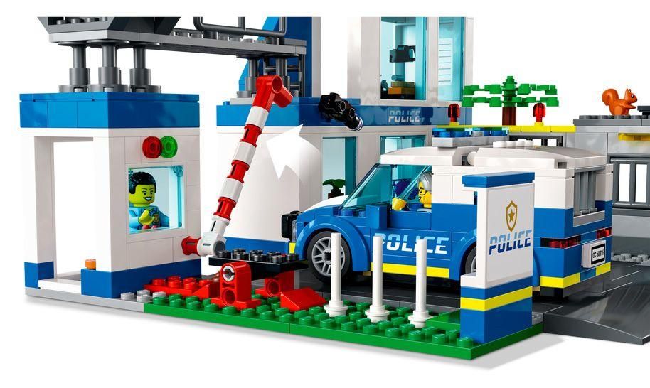 Lego City - Le Commissariat De Police - 60316 - 8