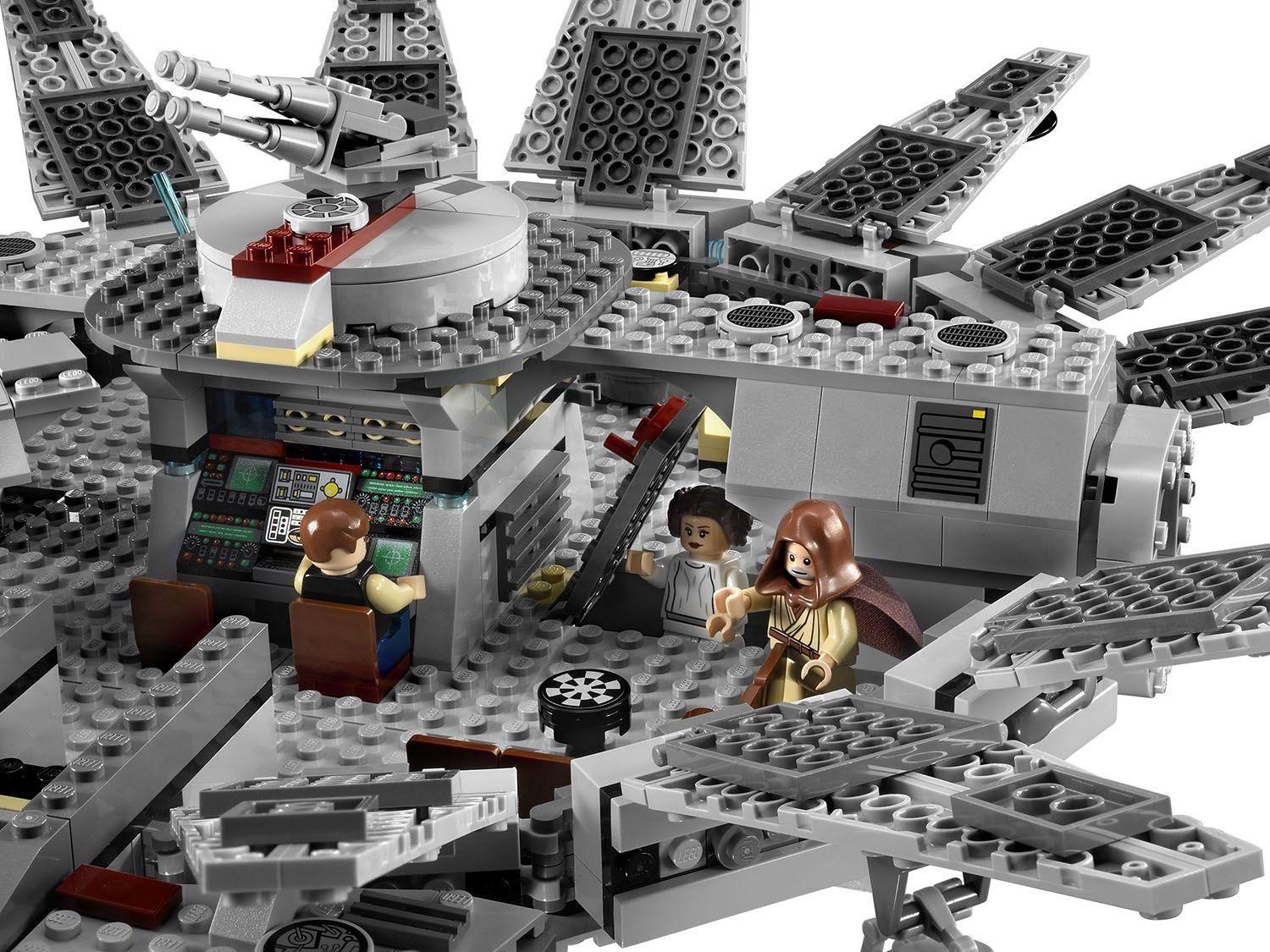 Lego Star Wars - Le Faucon Millennium - 7965 - 4